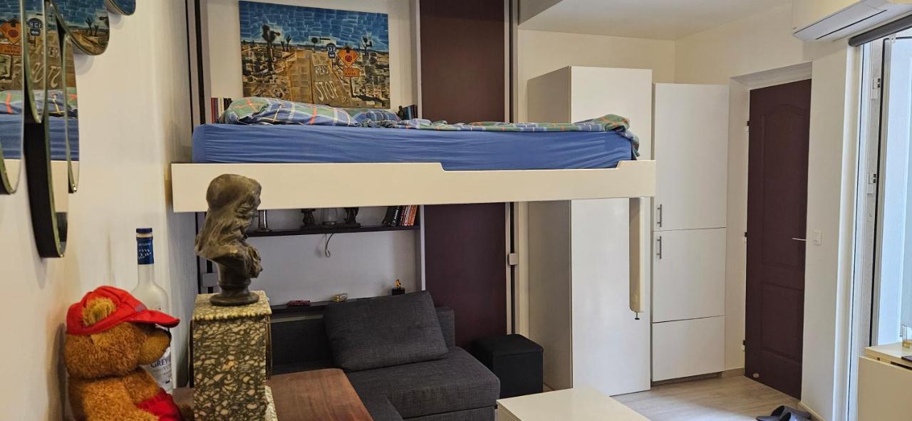 Studio 22M2 A Ivry/Seine-A 200 Metres De Paris. Proche Metro 7 Eksteriør bilde